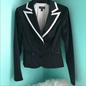 Bebe blazer size XS